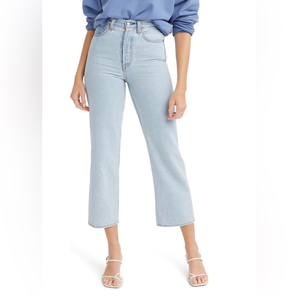 Levi’s Ribcage High Waist Ankle Straight Jeans